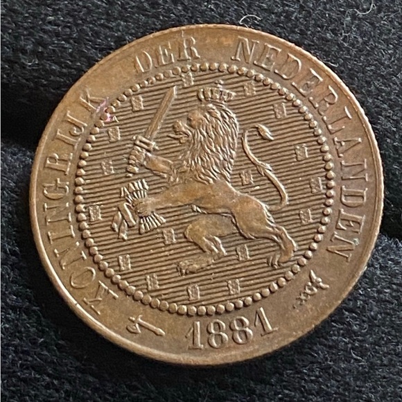 1881 Dutch Coin with Lion Design Netherlands 2 1/2 Cent VF+ Collectible Coin - Picture 1 of 5